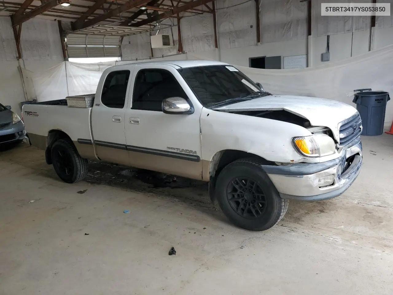 2000 Toyota Tundra Access Cab VIN: 5TBRT3417YS053850 Lot: 62323845