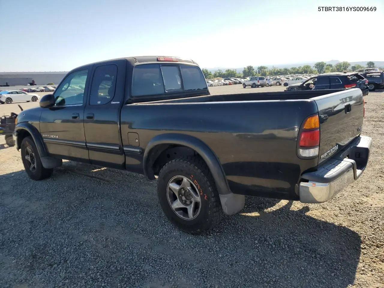 2000 Toyota Tundra Access Cab Limited VIN: 5TBRT3816YS009669 Lot: 62759565