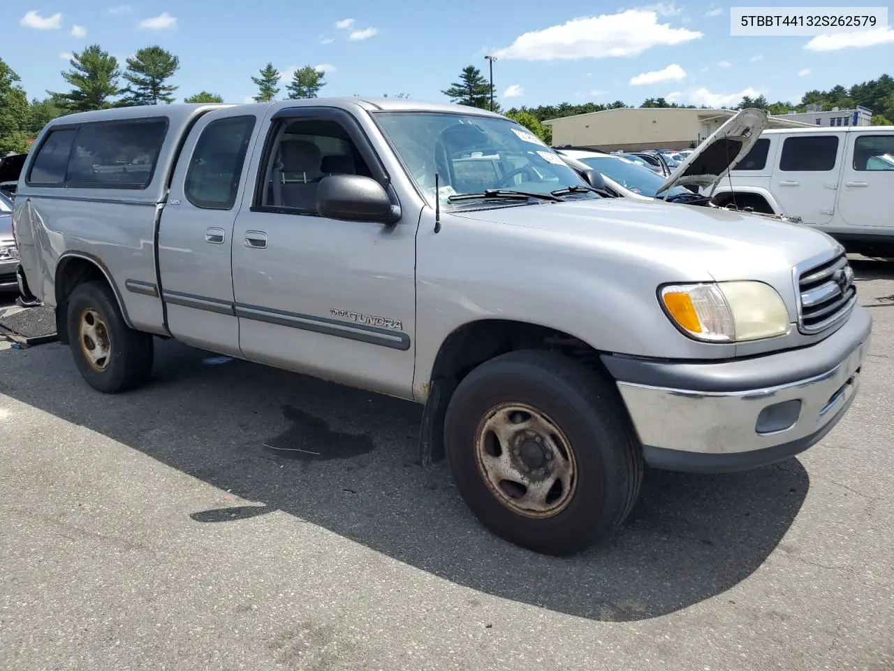 2002 Toyota Tundra Access Cab VIN: 5TBBT44132S262579 Lot: 62746265