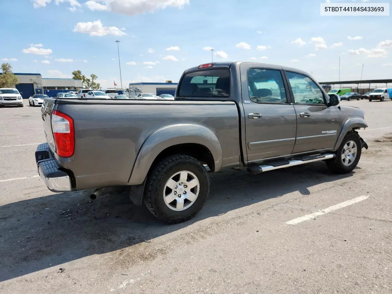 2004 Toyota Tundra Double Cab Sr5 VIN: 5TBDT44184S433693 Lot: 62966365