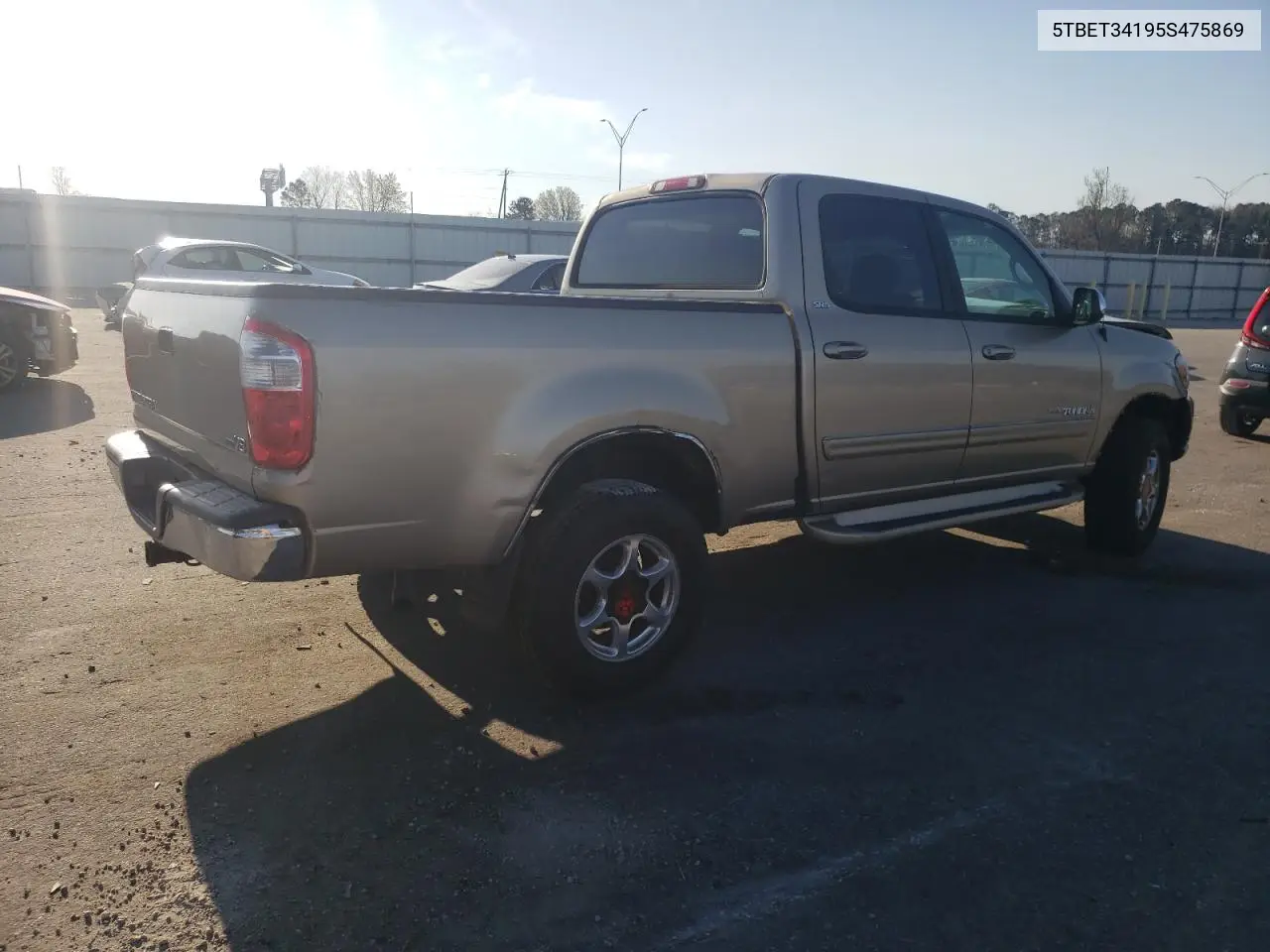 2005 Toyota Tundra Double Cab Sr5 VIN: 5TBET34195S475869 Lot: 49588195