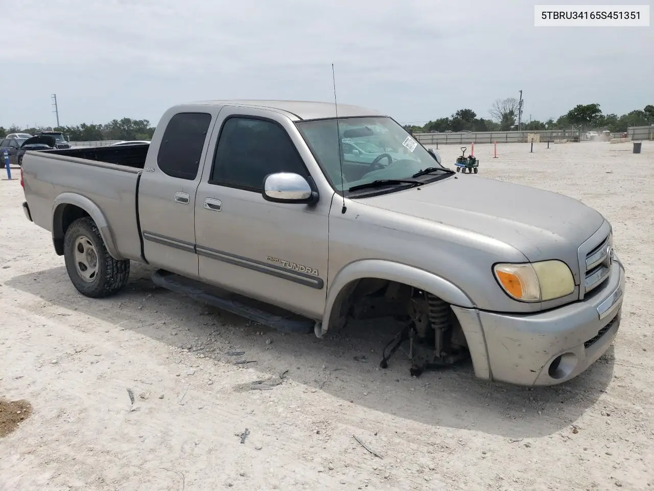 2005 Toyota Tundra Access Cab Sr5 VIN: 5TBRU34165S451351 Lot: 56577705