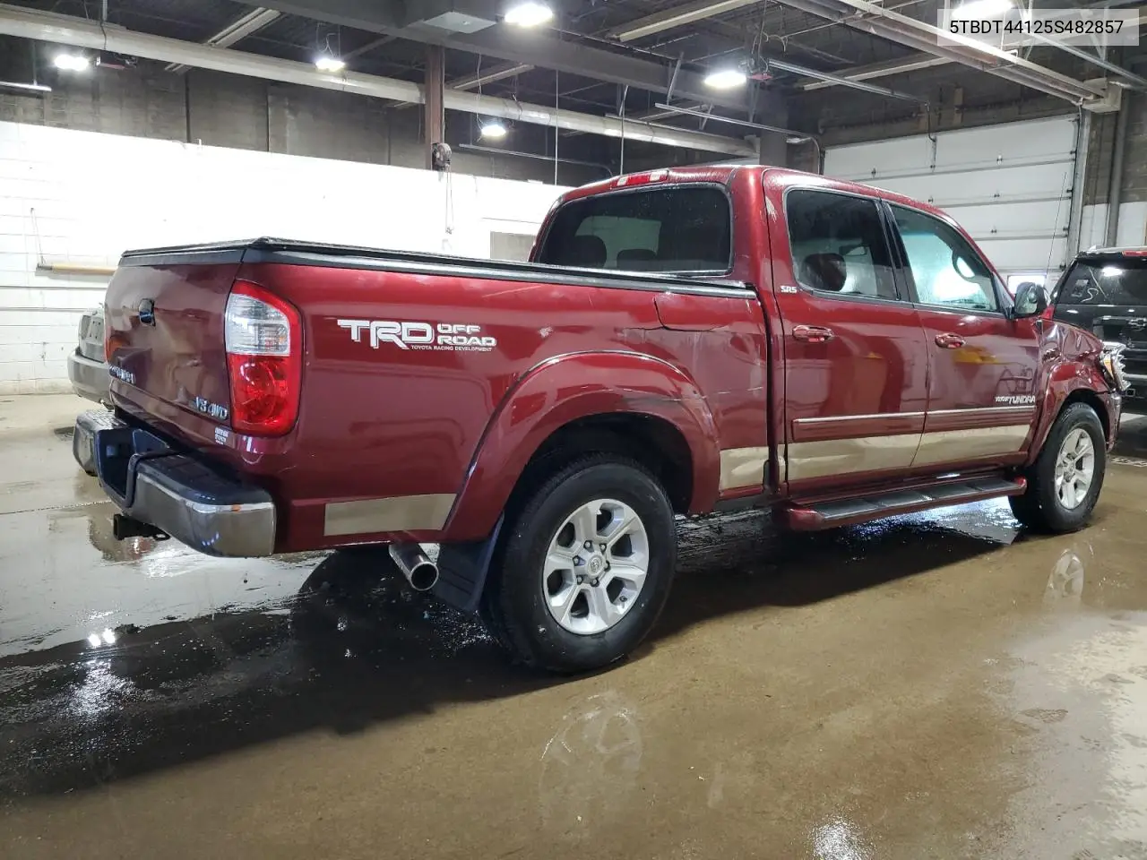 2005 Toyota Tundra Double Cab Sr5 VIN: 5TBDT44125S482857 Lot: 56684535