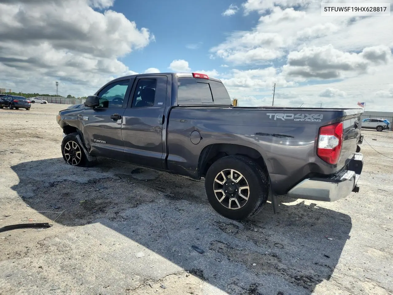 2017 Toyota Tundra Double Cab Sr VIN: 5TFUW5F19HX628817 Lot: 62528485