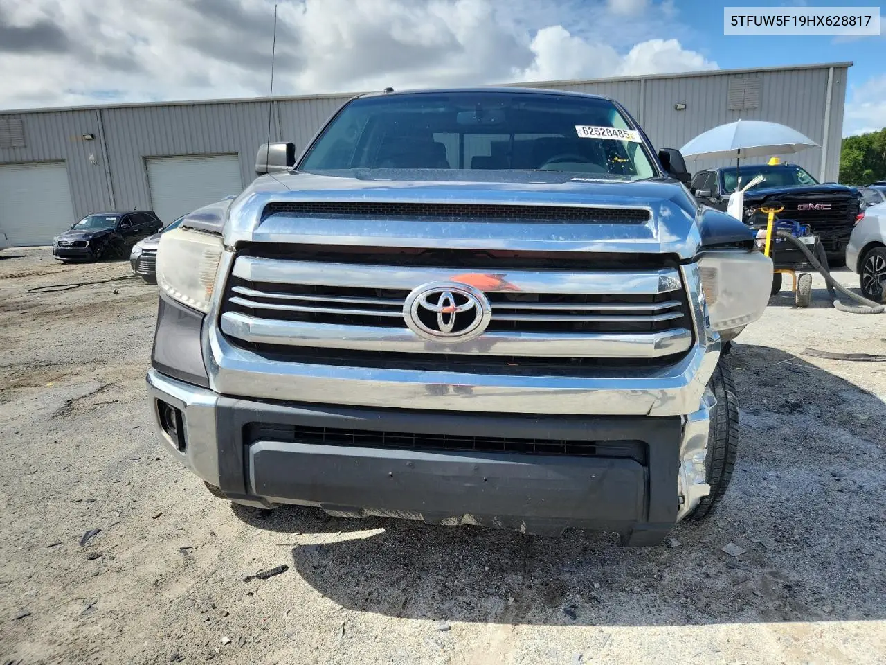 2017 Toyota Tundra Double Cab Sr VIN: 5TFUW5F19HX628817 Lot: 62528485