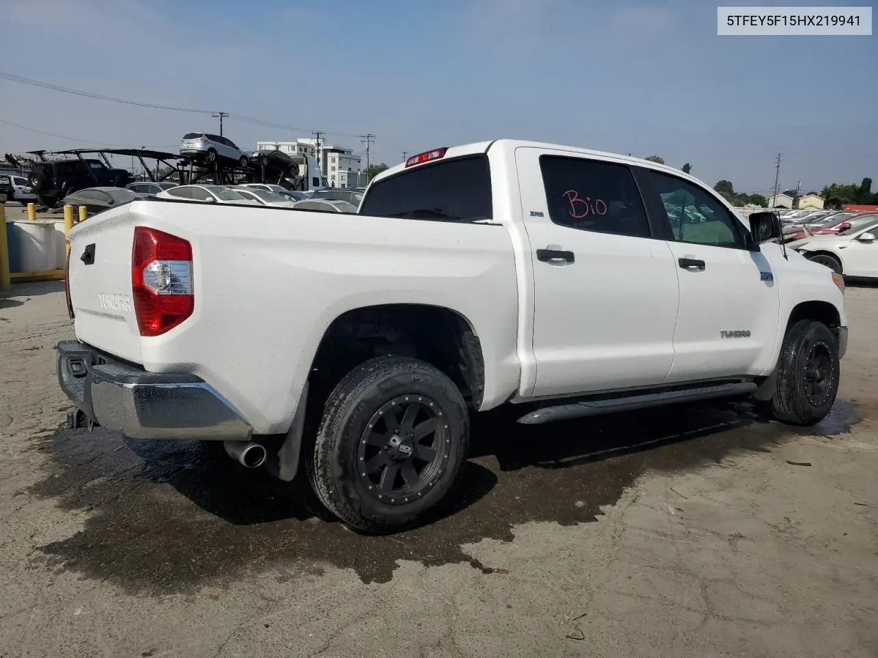 2017 Toyota Tundra Crewmax Sr5 VIN: 5TFEY5F15HX219941 Lot: 63313655