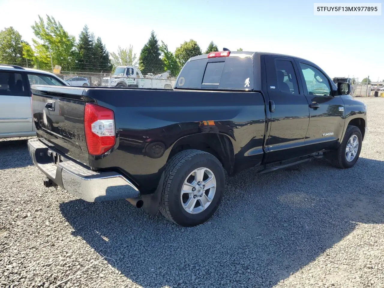 2021 Toyota Tundra Double Cab Sr VIN: 5TFUY5F13MX977895 Lot: 63267165