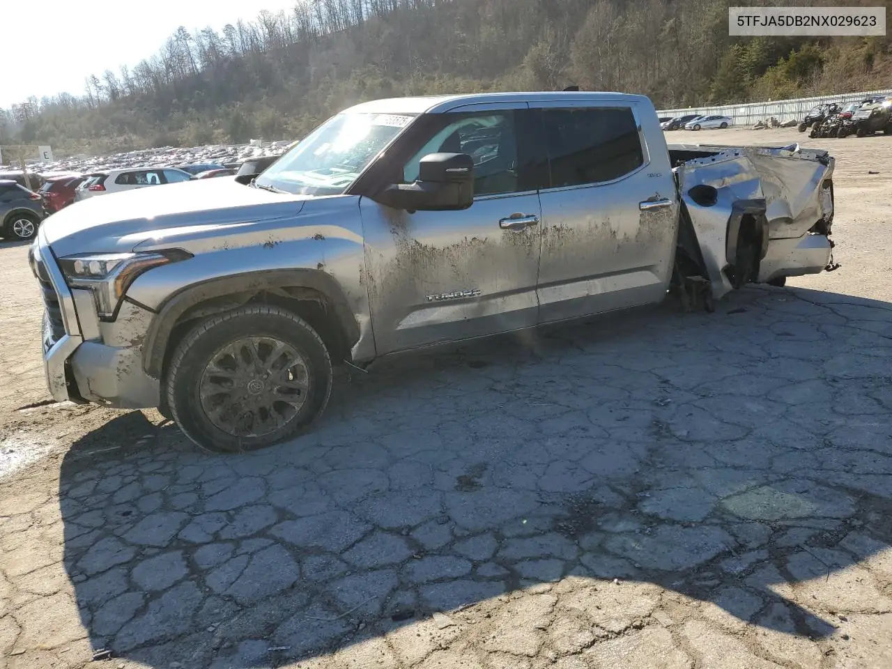 2022 Toyota Tundra Crewmax Limited VIN: 5TFJA5DB2NX029623 Lot: 44953575