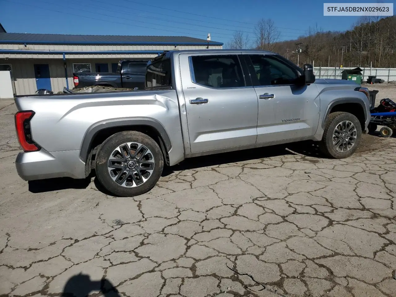 2022 Toyota Tundra Crewmax Limited VIN: 5TFJA5DB2NX029623 Lot: 44953575