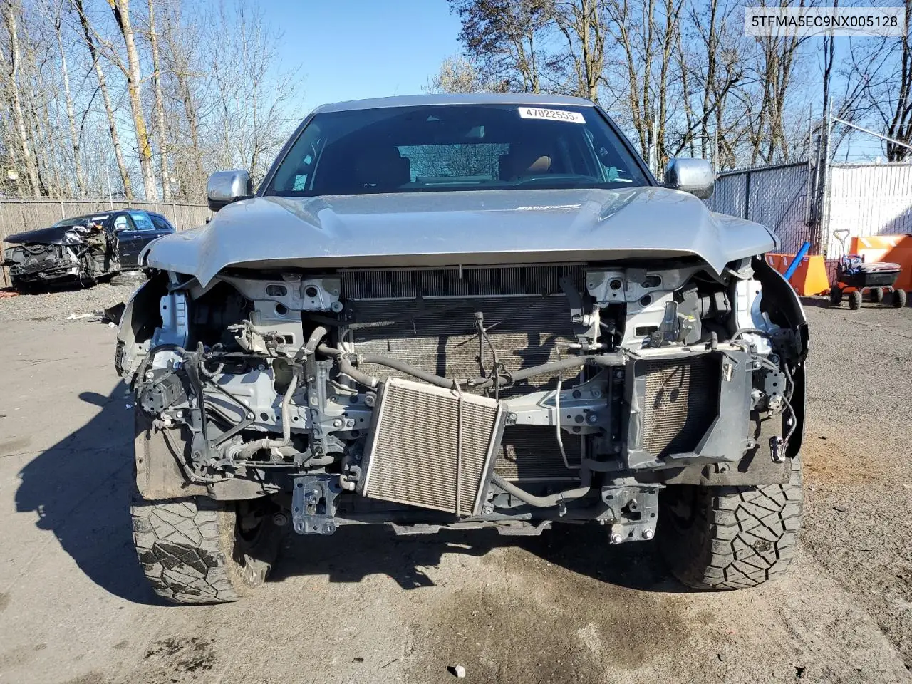 2022 Toyota Tundra Crewmax Platinum VIN: 5TFMA5EC9NX005128 Lot: 47022555