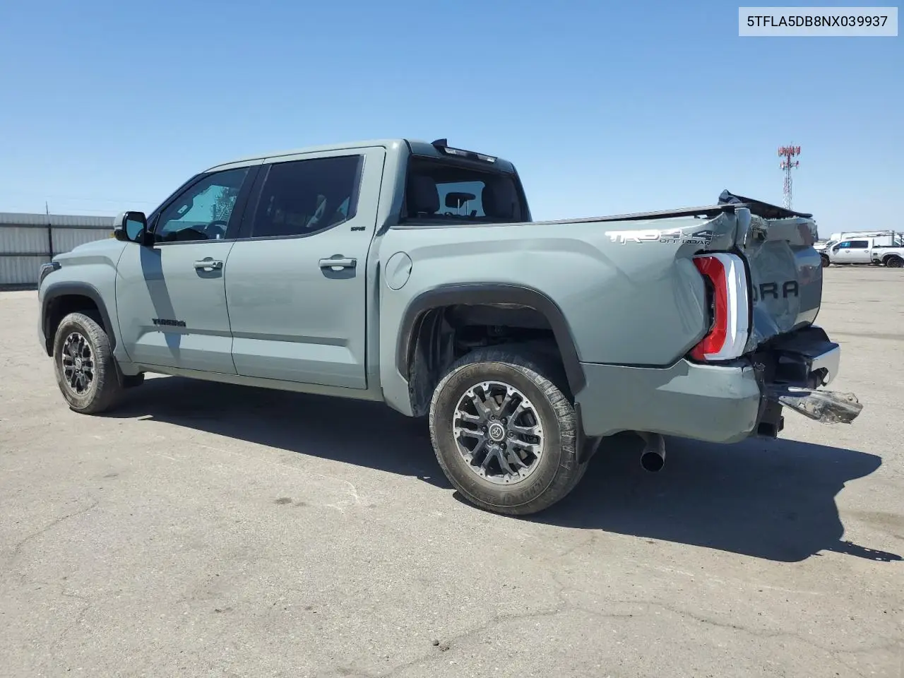2022 Toyota Tundra Crewmax Sr VIN: 5TFLA5DB8NX039937 Lot: 55700205