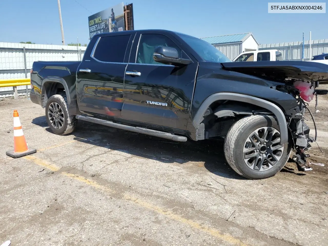 2022 Toyota Tundra Crewmax Limited VIN: 5TFJA5ABXNX004246 Lot: 55770835
