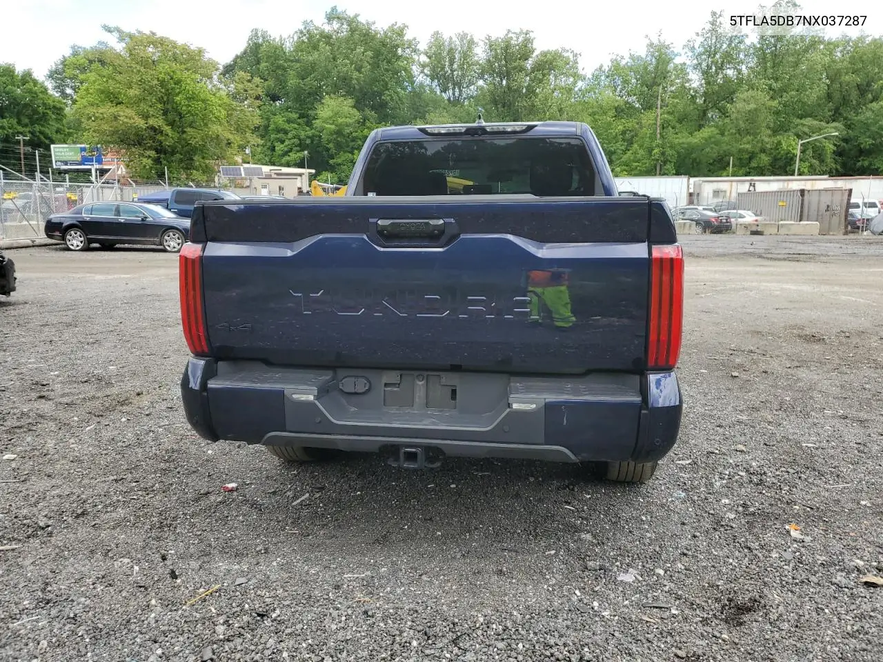 2022 Toyota Tundra Crewmax Sr VIN: 5TFLA5DB7NX037287 Lot: 57249995