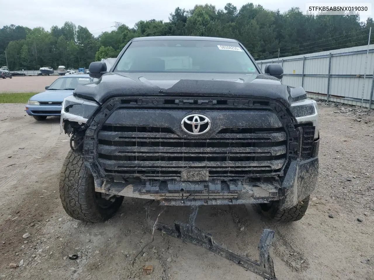 2022 Toyota Tundra Crewmax Sr VIN: 5TFKB5AB5NX019030 Lot: 58558255