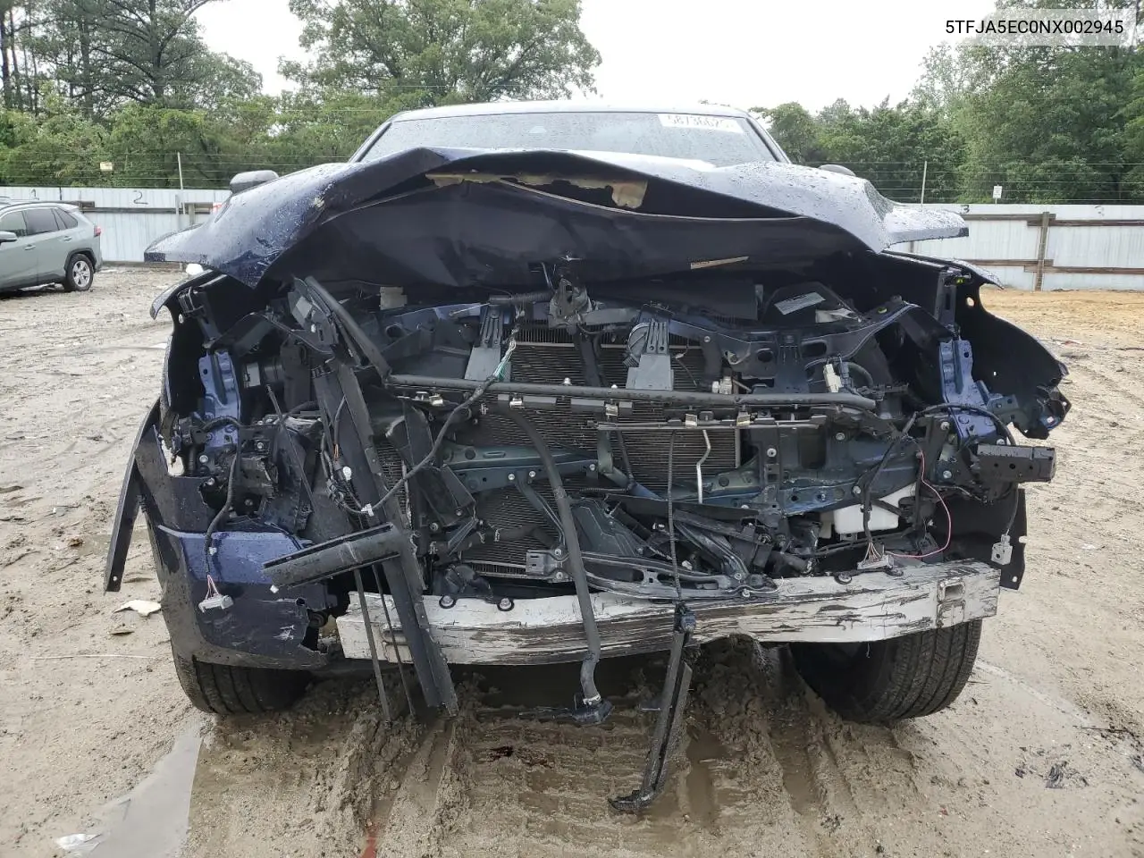 2022 Toyota Tundra Crewmax Limited VIN: 5TFJA5EC0NX002945 Lot: 58736625