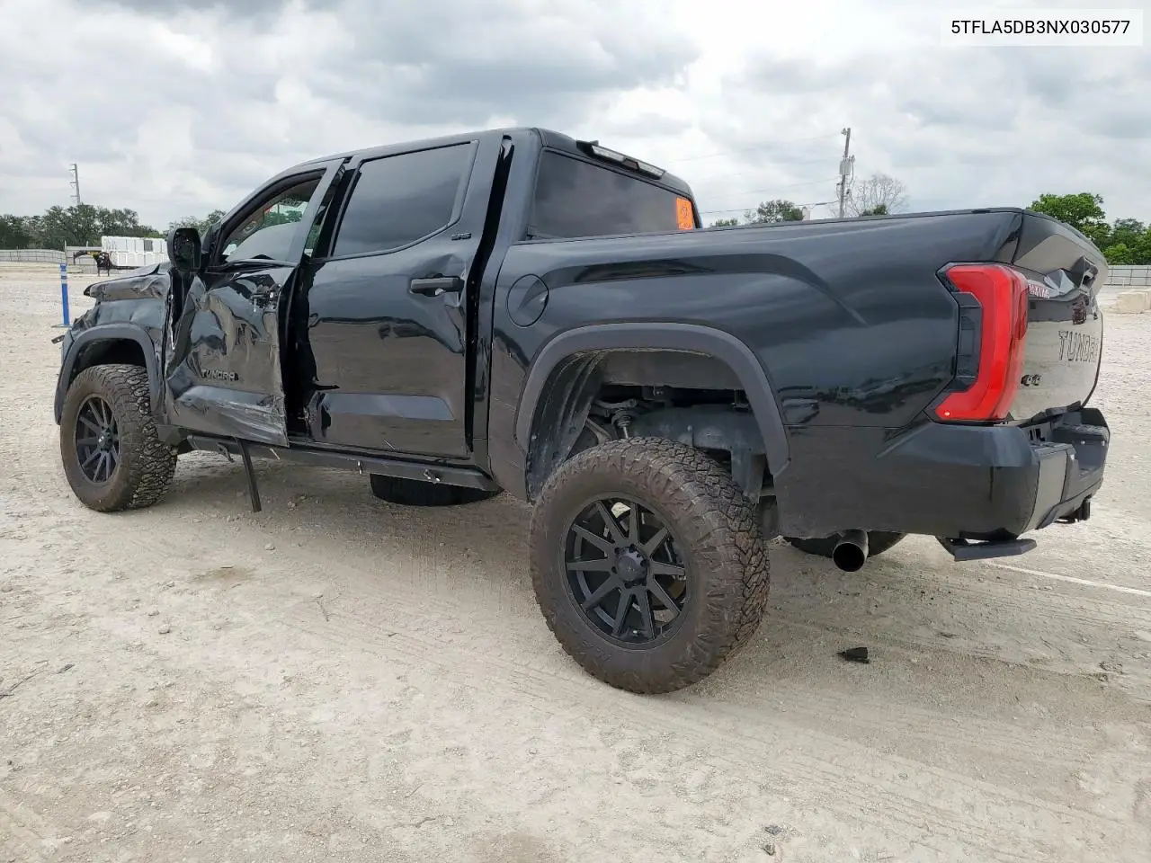2022 Toyota Tundra Crewmax Sr VIN: 5TFLA5DB3NX030577 Lot: 59609245