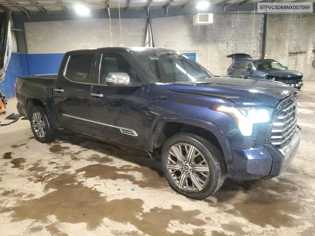 2022 Toyota Tundra Crewmax Capstone VIN: 5TFVC5DB8NX007069 Lot: 60603035
