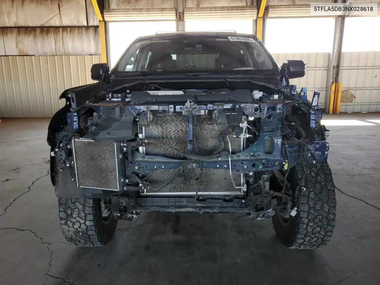 2022 Toyota Tundra Crewmax Sr VIN: 5TFLA5DB3NX028618 Lot: 61807005