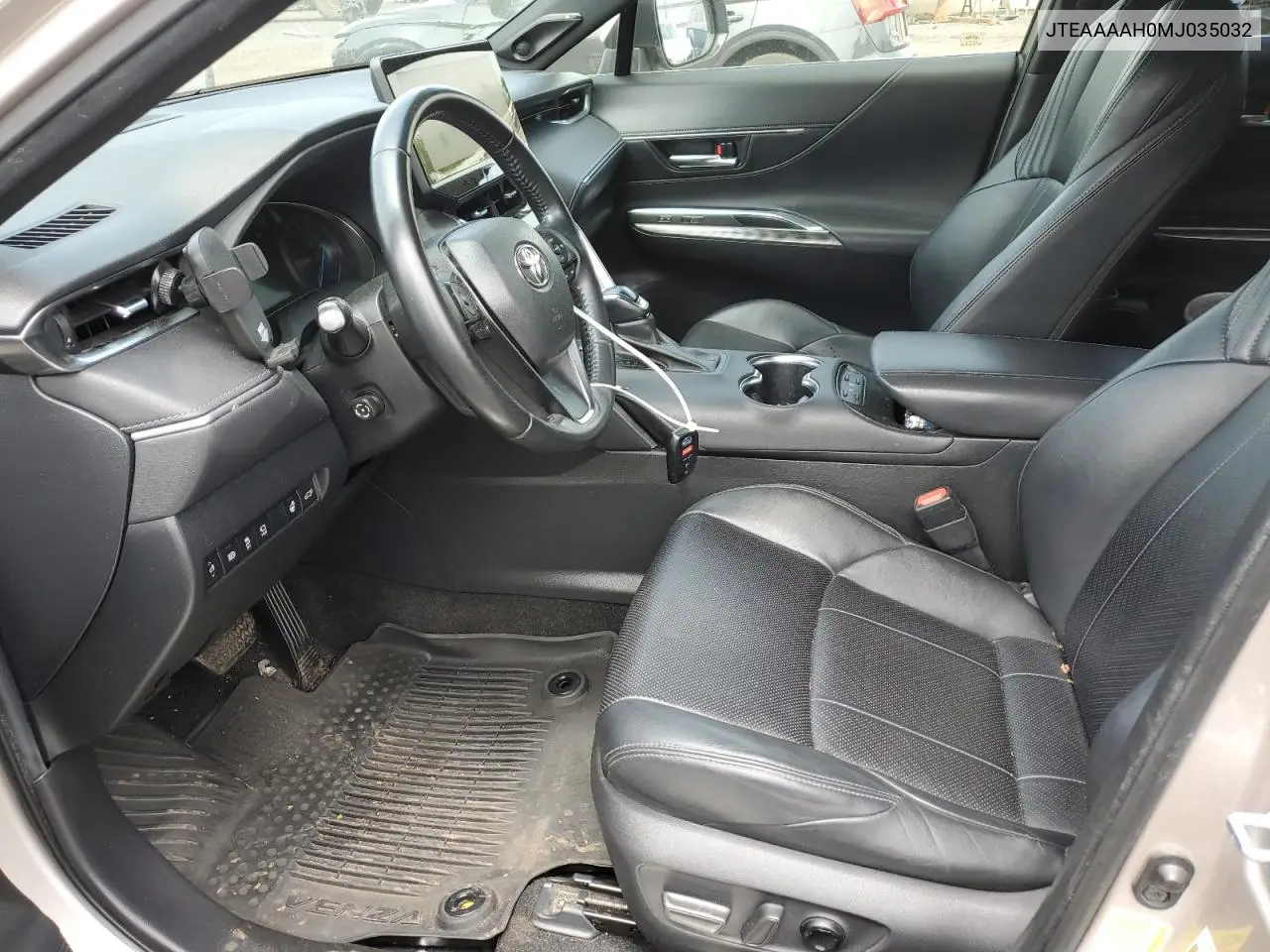 2021 Toyota Venza Le VIN: JTEAAAAH0MJ035032 Lot: 56554735