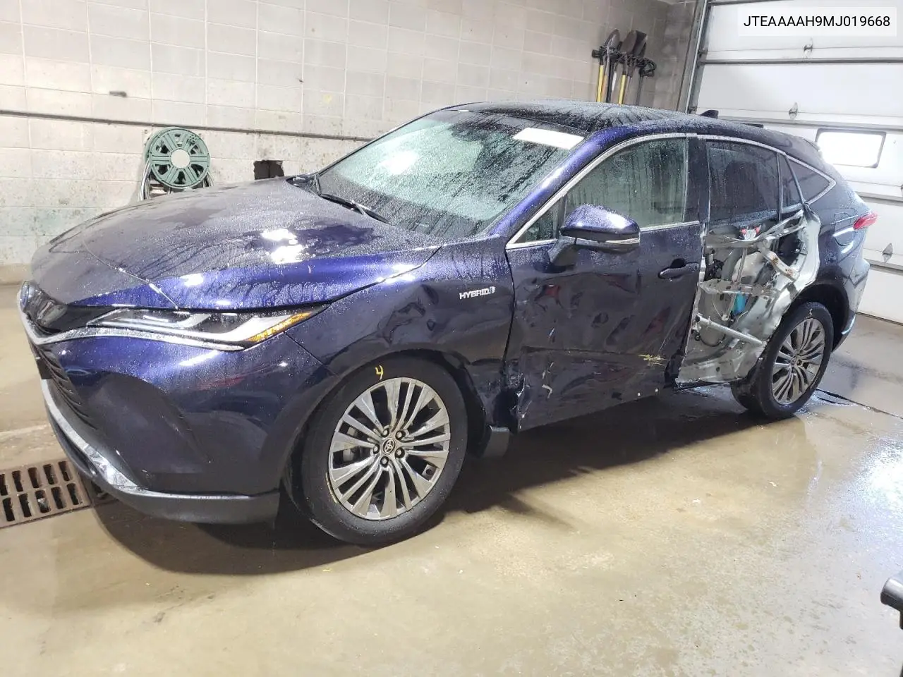 2021 Toyota Venza Le VIN: JTEAAAAH9MJ019668 Lot: 57122115