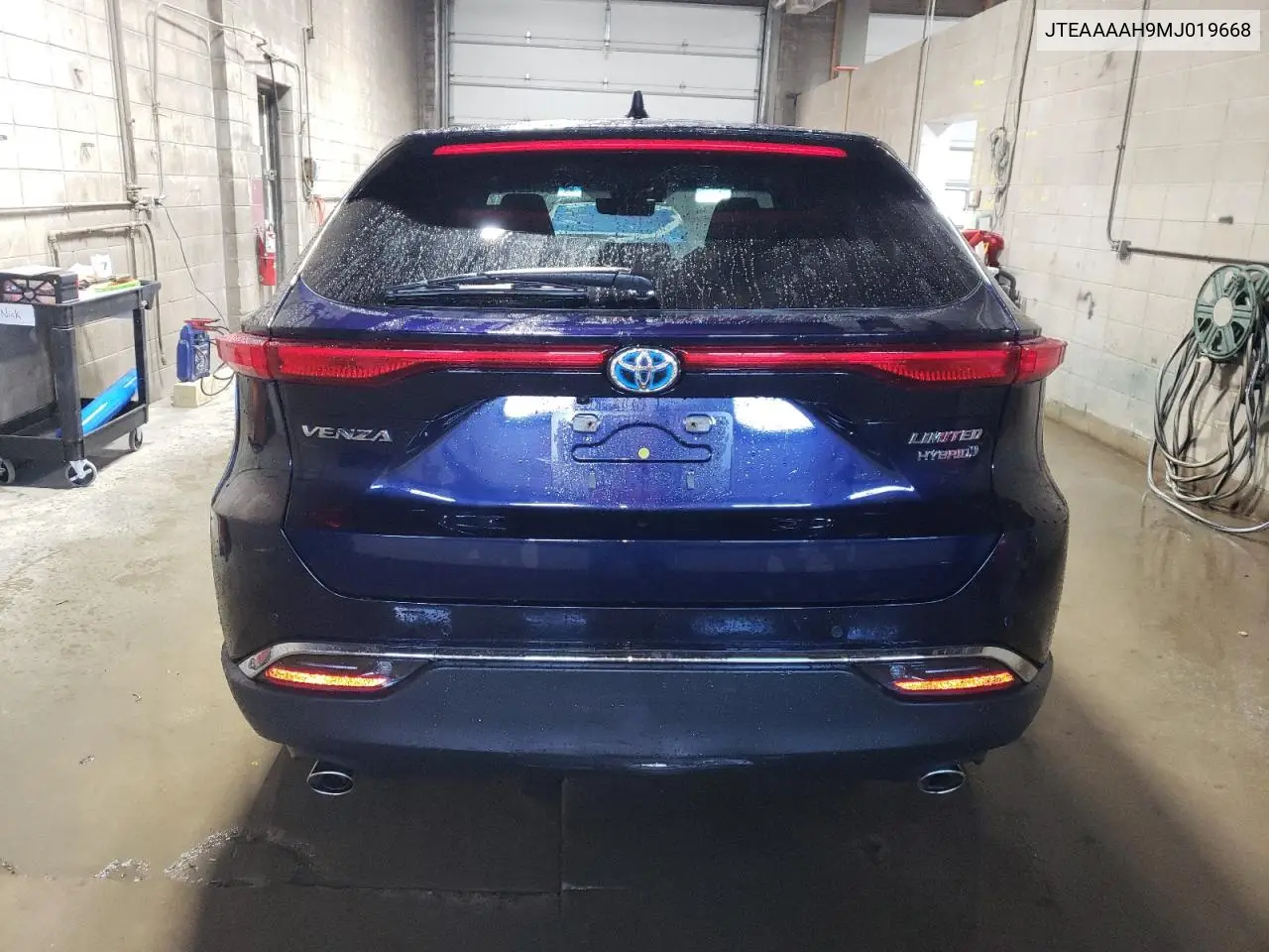 2021 Toyota Venza Le VIN: JTEAAAAH9MJ019668 Lot: 57122115