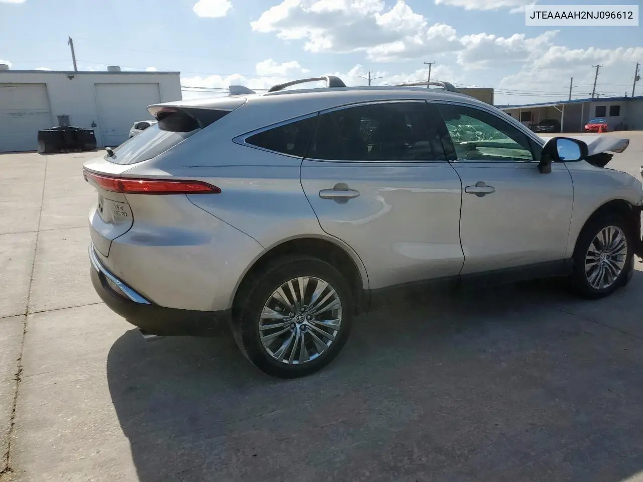 2022 Toyota Venza Le VIN: JTEAAAAH2NJ096612 Lot: 62190635