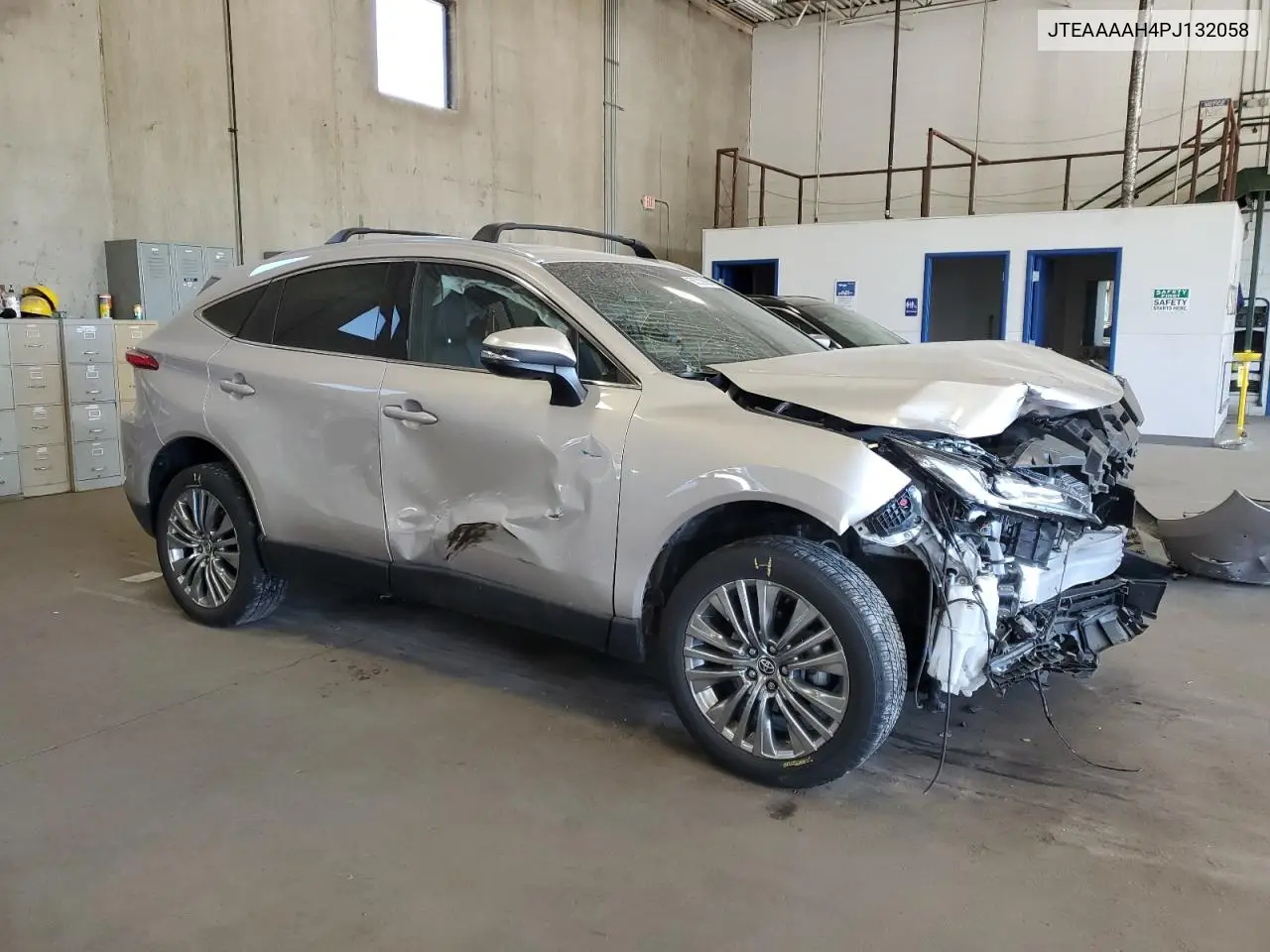 2023 Toyota Venza Le VIN: JTEAAAAH4PJ132058 Lot: 56332865