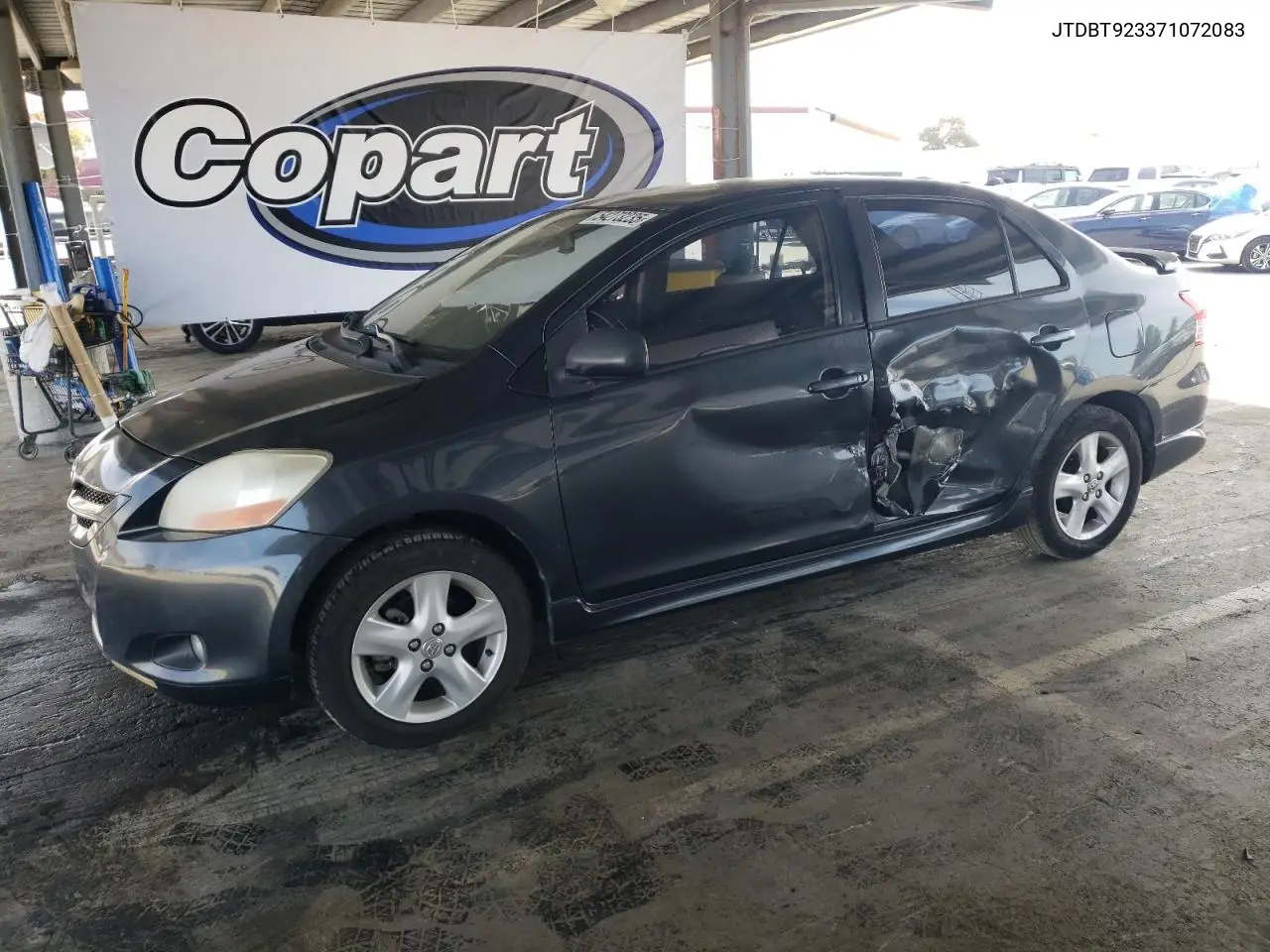 2007 Toyota Yaris VIN: JTDBT923371072083 Lot: 54273235