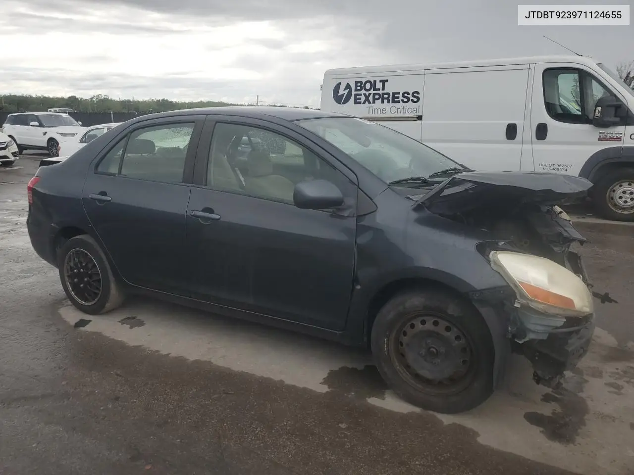 2007 Toyota Yaris VIN: JTDBT923971124655 Lot: 56837965