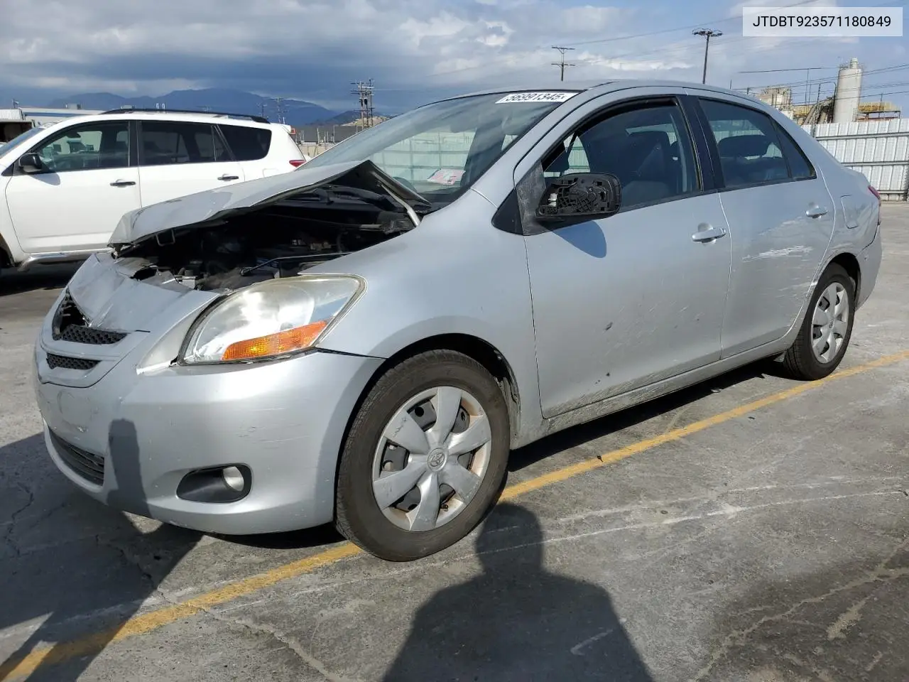 2007 Toyota Yaris VIN: JTDBT923571180849 Lot: 56991345