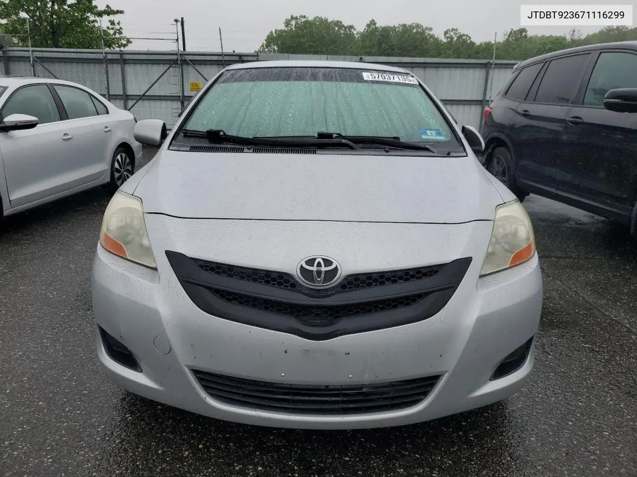 2007 Toyota Yaris VIN: JTDBT923671116299 Lot: 57037135