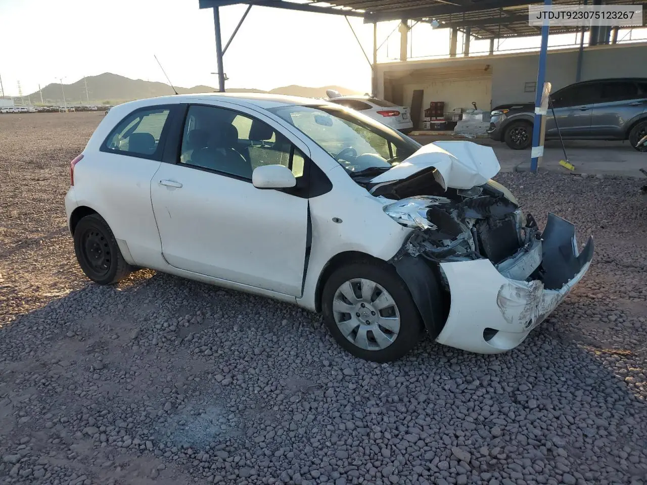 2007 Toyota Yaris VIN: JTDJT923075123267 Lot: 61491395