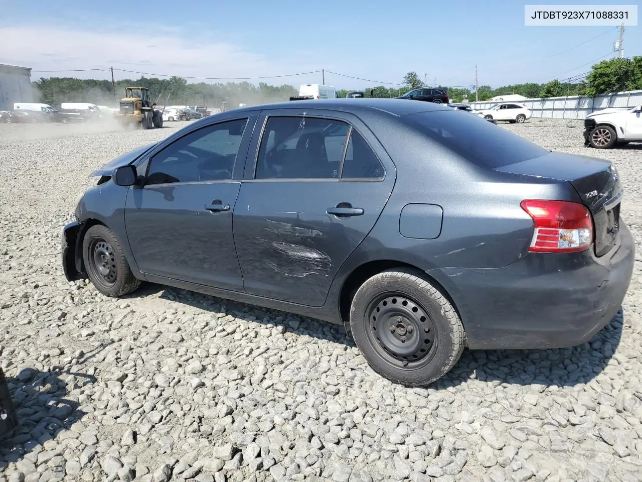 2007 Toyota Yaris VIN: JTDBT923X71088331 Lot: 62221475