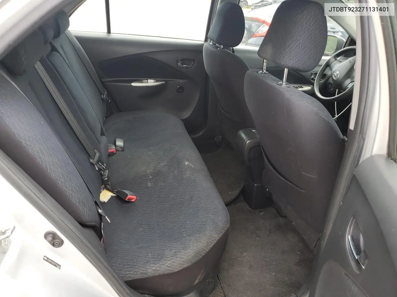 2007 Toyota Yaris VIN: JTDBT923271131401 Lot: 63266825