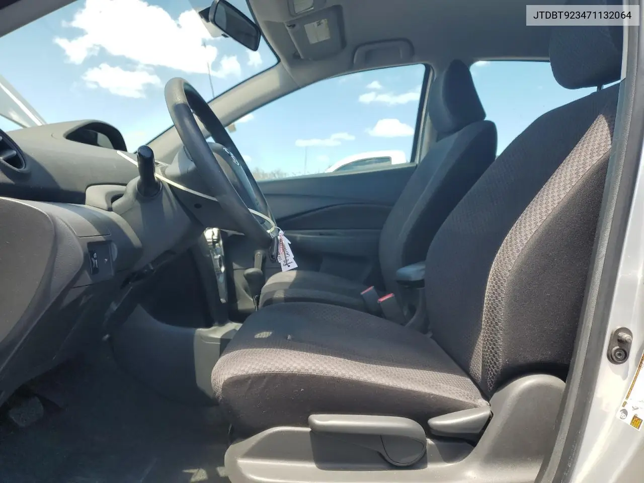 JTDBT923471132064 2007 Toyota Yaris