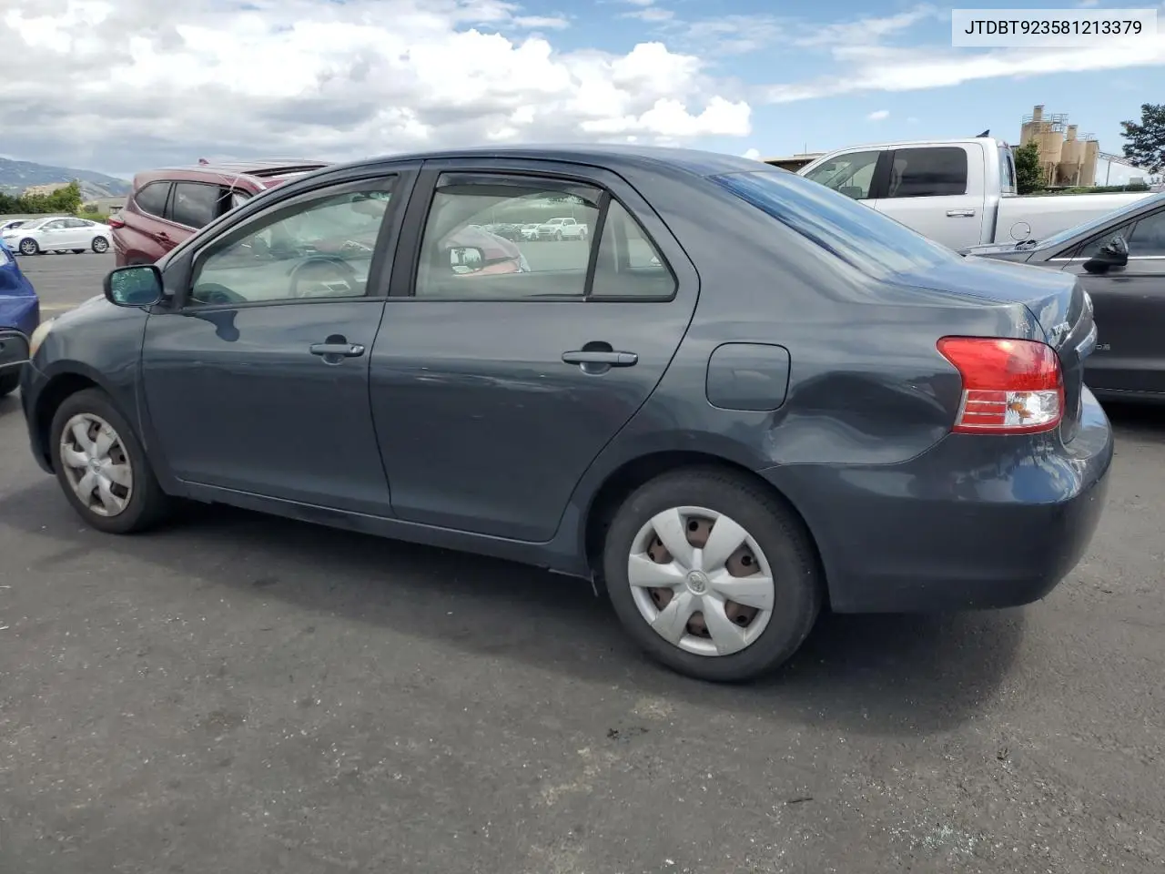 2008 Toyota Yaris VIN: JTDBT923581213379 Lot: 55969485