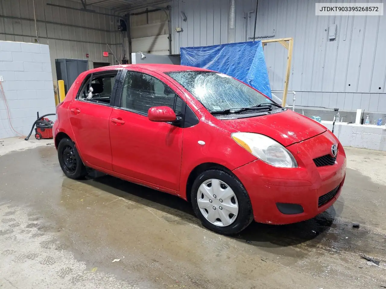 2009 Toyota Yaris VIN: JTDKT903395268572 Lot: 50135725