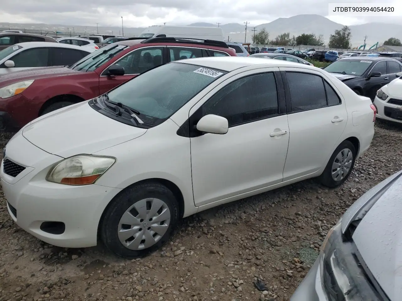 2009 Toyota Yaris VIN: JTDBT903994054420 Lot: 56249195