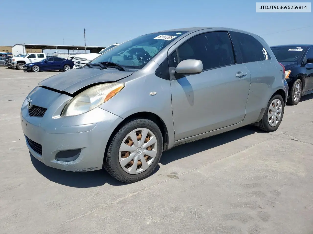 2009 Toyota Yaris VIN: JTDJT903695259814 Lot: 56965565