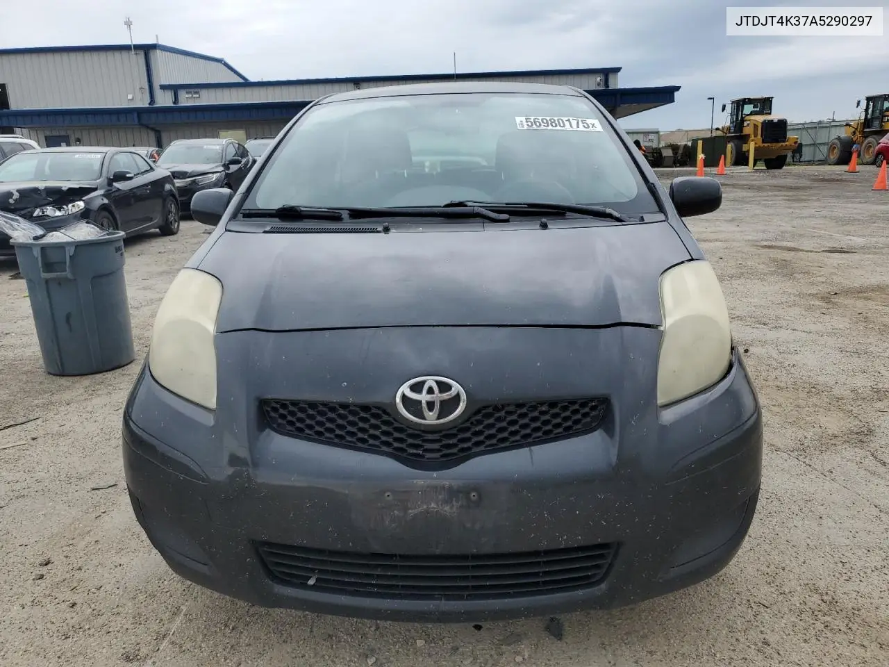 2010 Toyota Yaris VIN: JTDJT4K37A5290297 Lot: 56980175