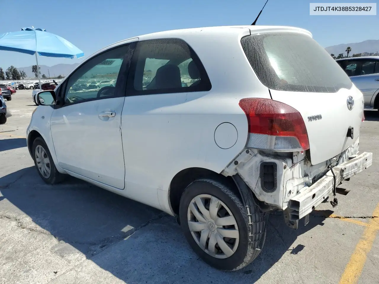 2011 Toyota Yaris VIN: JTDJT4K38B5328427 Lot: 61684315