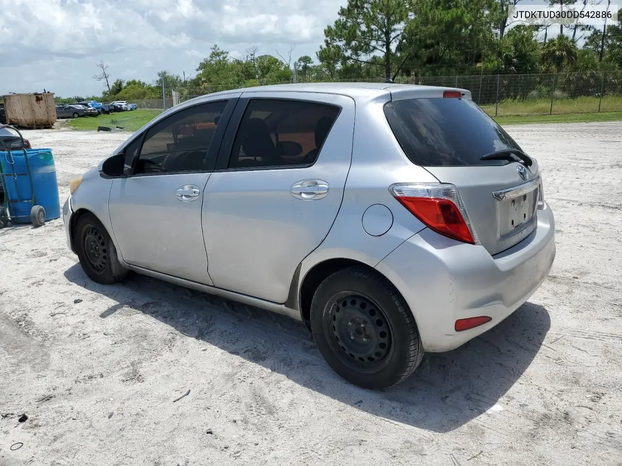 2013 Toyota Yaris VIN: JTDKTUD30DD542886 Lot: 63033475
