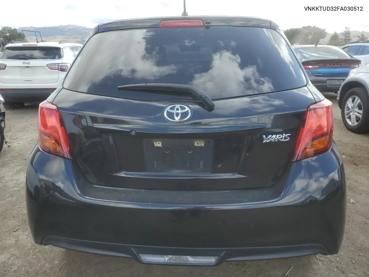 2015 Toyota Yaris VIN: VNKKTUD32FA030512 Lot: 56886685