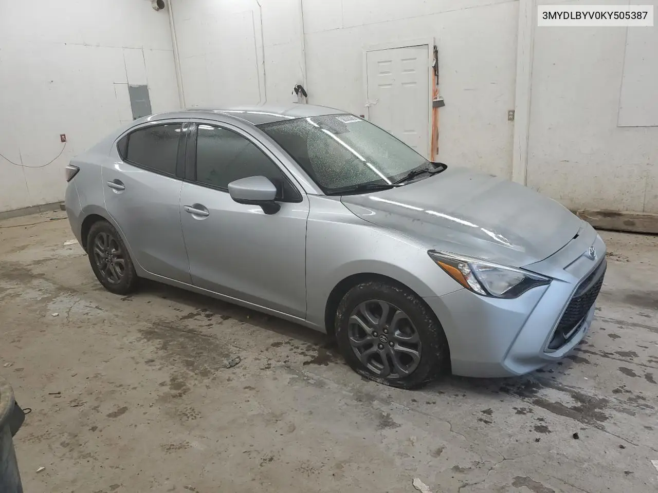 2019 Toyota Yaris L VIN: 3MYDLBYV0KY505387 Lot: 56335365