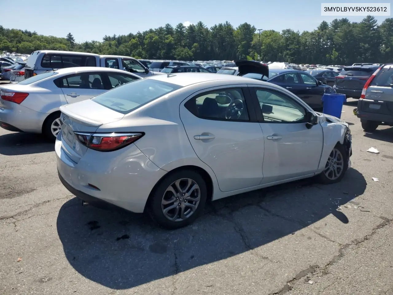 2019 Toyota Yaris L VIN: 3MYDLBYV5KY523612 Lot: 62820305