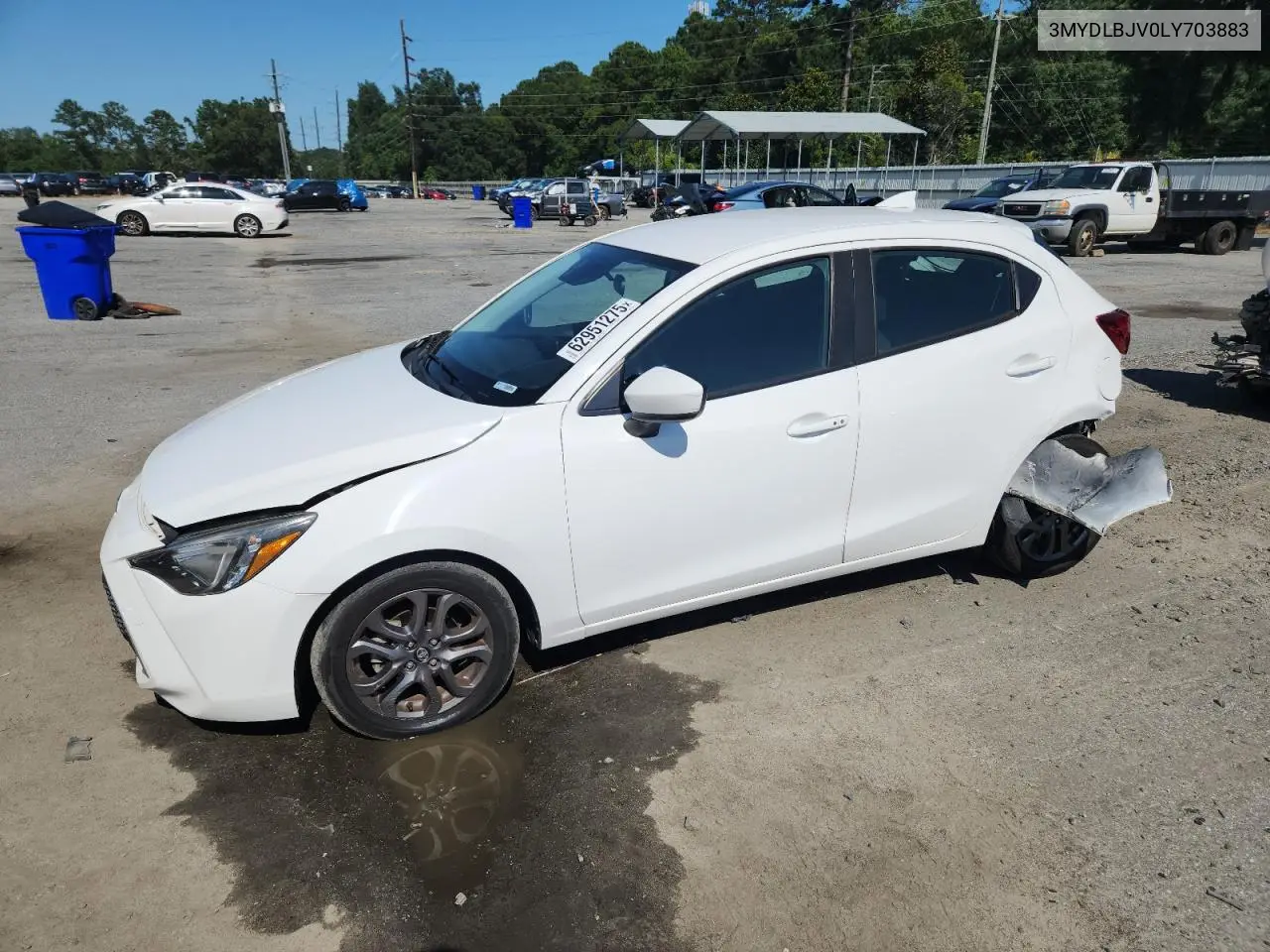 2020 Toyota Yaris Le VIN: 3MYDLBJV0LY703883 Lot: 62951275