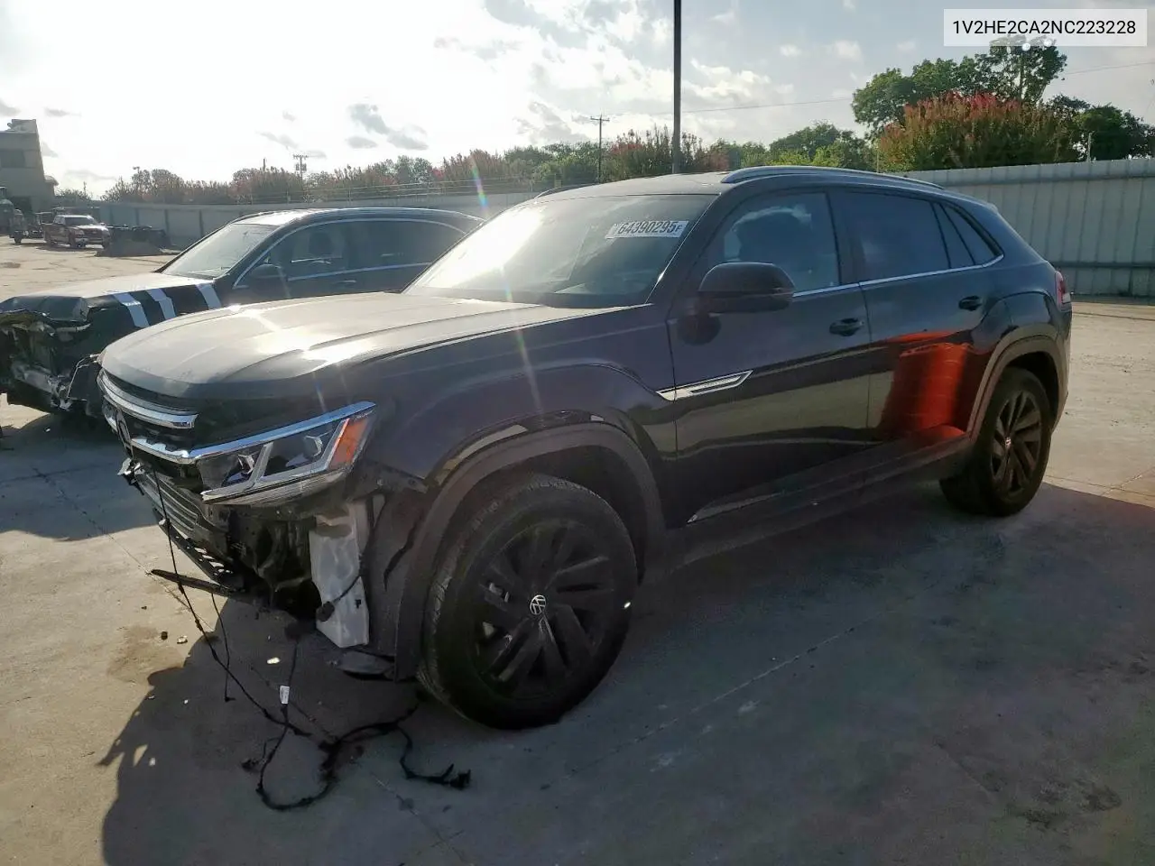 2022 Volkswagen Atlas Cross Sport Se VIN: 1V2HE2CA2NC223228 Lot: 64390295