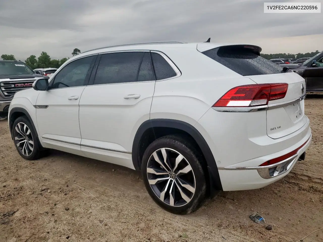 1v2fe2ca6nc220596 1V2FE2CA6NC220596 2022 Volkswagen Atlas Cross Sport Sel Premium R-Line