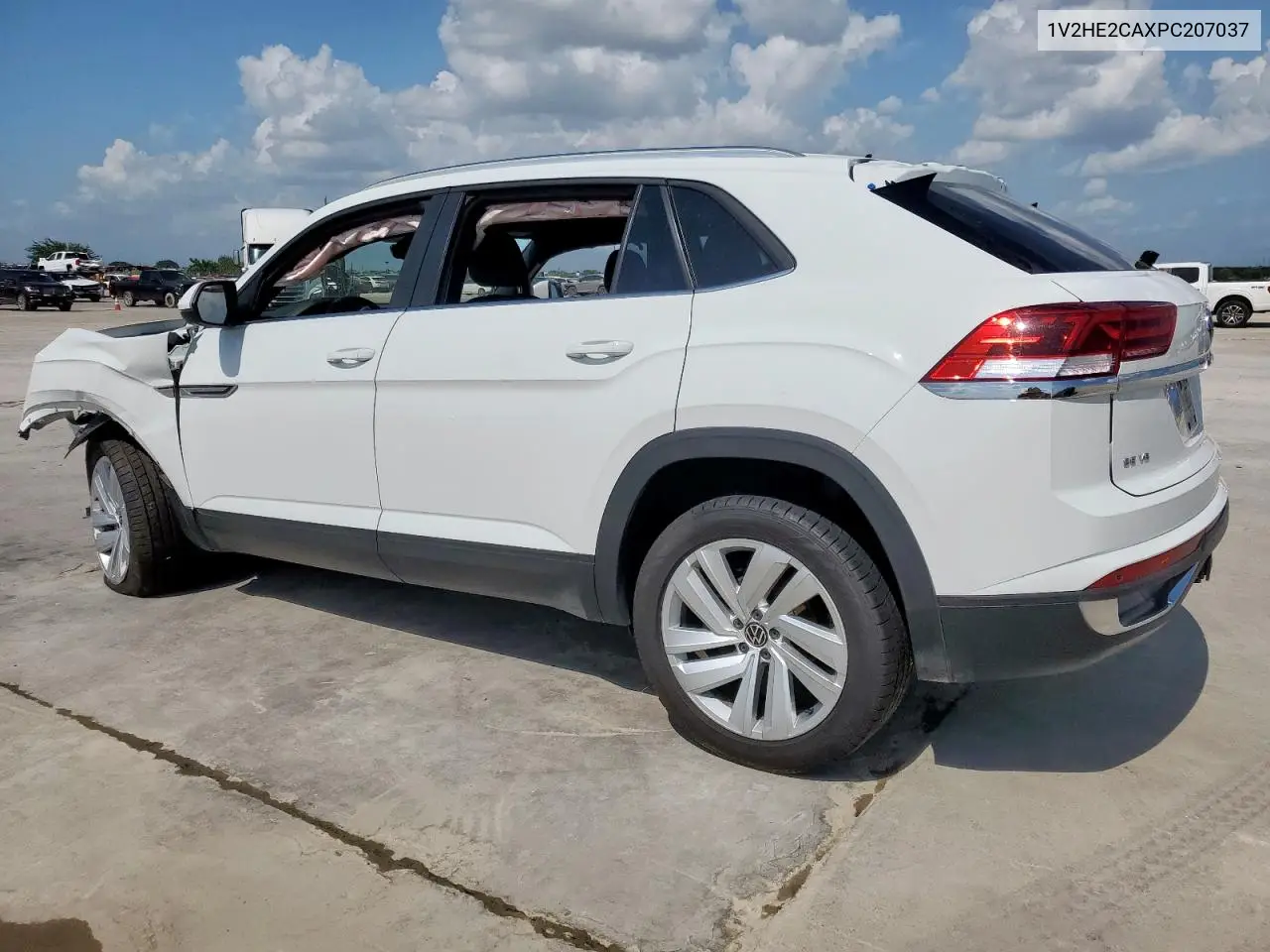 2023 Volkswagen Atlas Cross Sport Se VIN: 1V2HE2CAXPC207037 Lot: 61393855