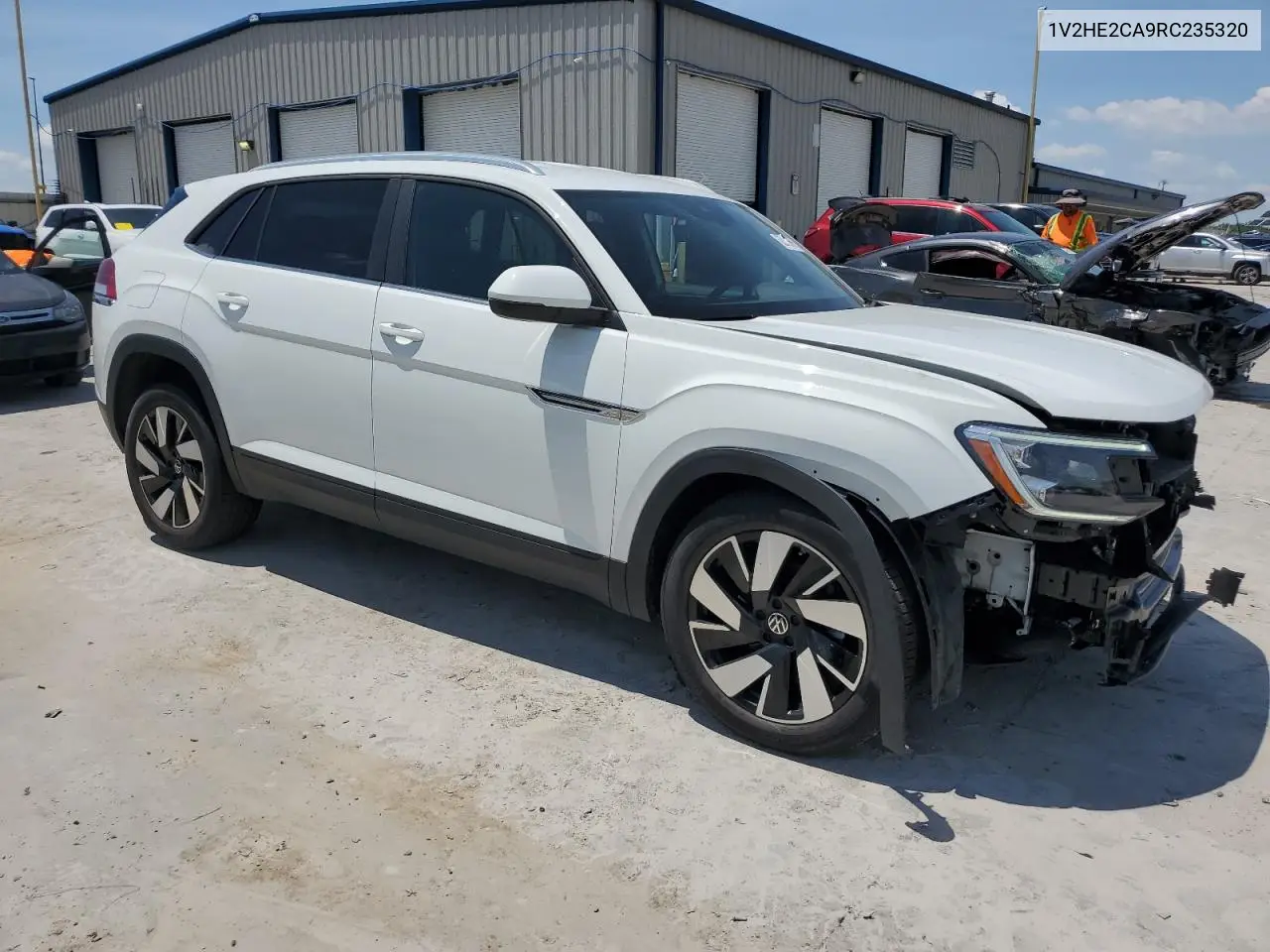 2024 Volkswagen Atlas Cross Sport Se VIN: 1V2HE2CA9RC235320 Lot: 62320585